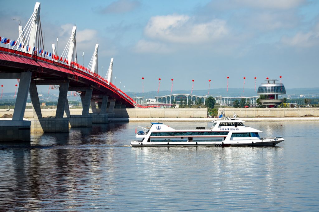 Автомобильный мост между Россией и Китаем